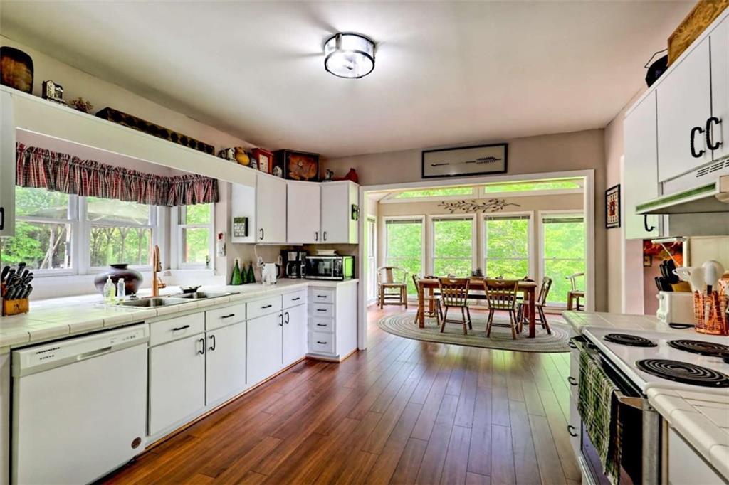 995 Glassy Mountain Road Hiawassee, GA 30546 - Photo 24 of 87