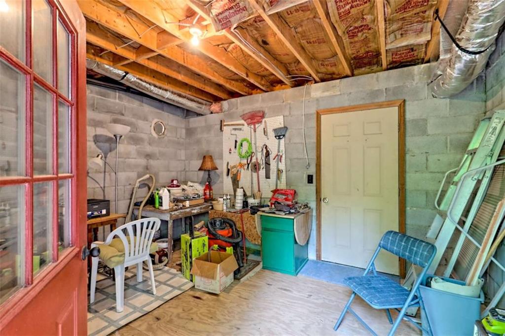 995 Glassy Mountain Road Hiawassee, GA 30546 - Photo 70 of 87 a view of an outdoor space with chairs