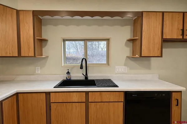 $409,000 | 110 Southeast Eagle Avenue, Cedaredge, CO 81413