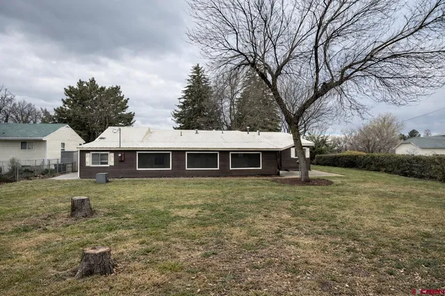 $419,000 | 110 Southeast Eagle Avenue, Cedaredge, CO 81413