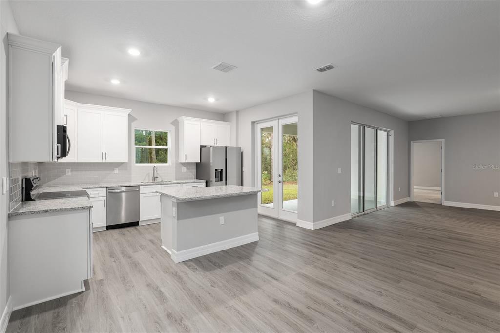 6366 Southwest 153rd Ln Road Ocala, FL 34473 - Photo 11 of 33 Gallery Image 11