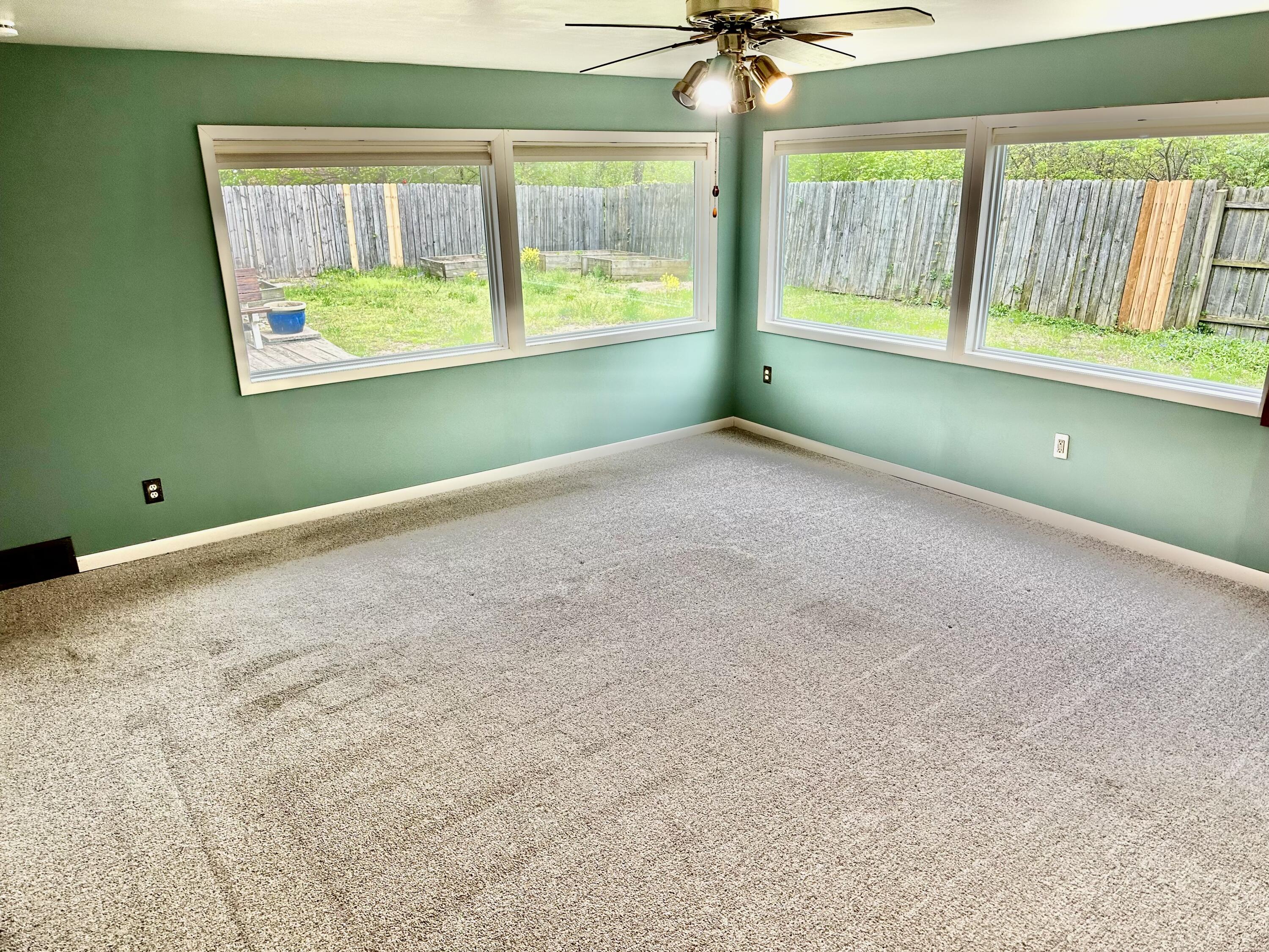 6051 Legion Road Stevensville, MI 49127 - Photo 5 of 13 IMG_4761