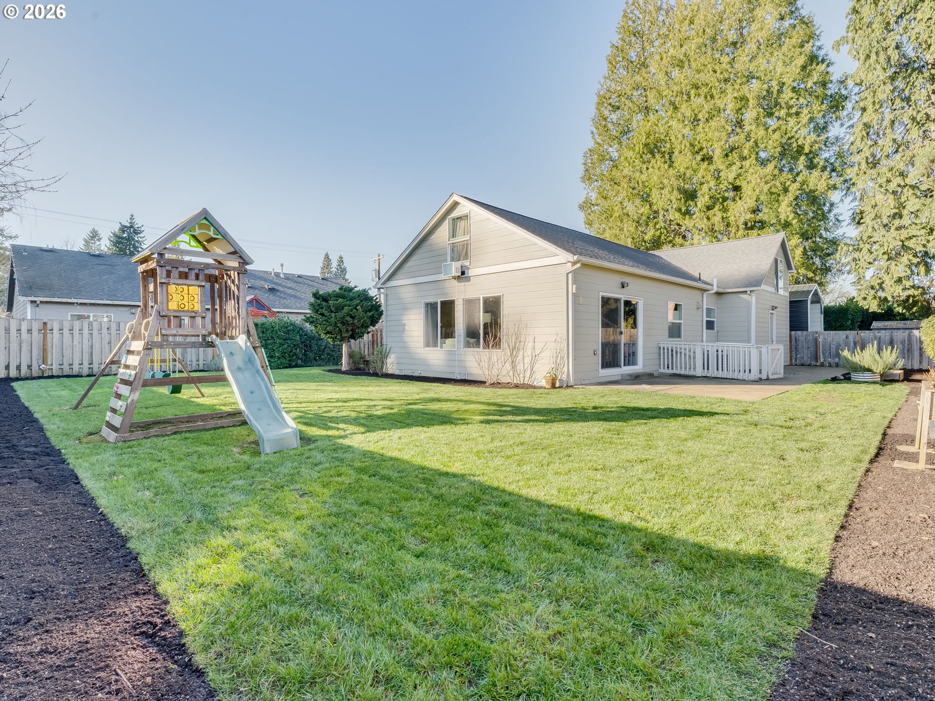 672 South Fir Street Canby, OR 97013 - Photo 37 of 47 Yard