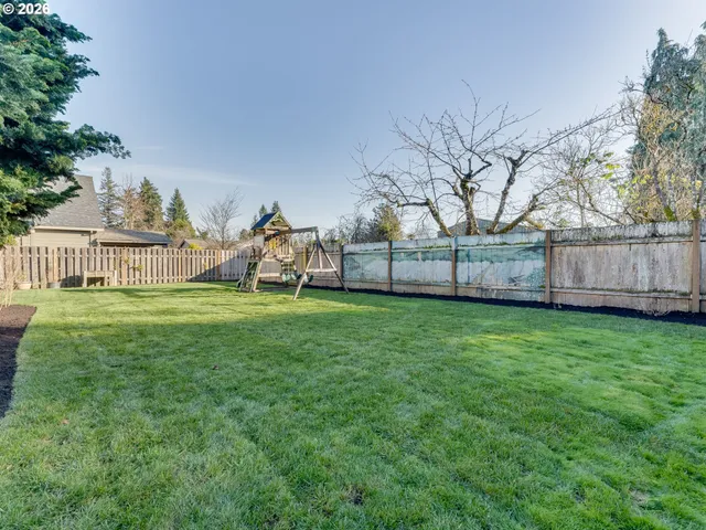 $580,000 | 672 South Fir Street, Canby, OR 97013