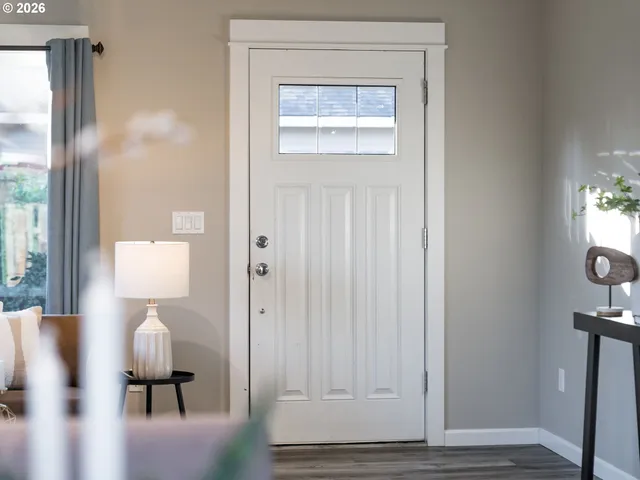 $580,000 | 672 South Fir Street, Canby, OR 97013