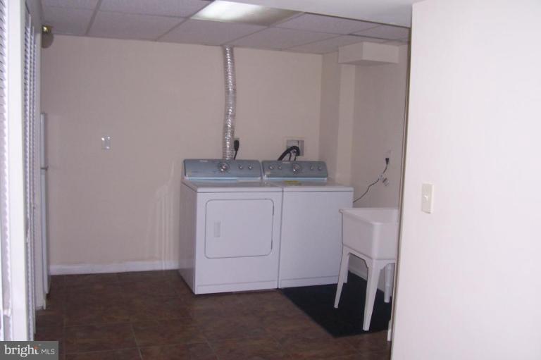 3021 Tarpon Road Riva, MD 21140 - Photo 12 of 12 Laundry Area 1
