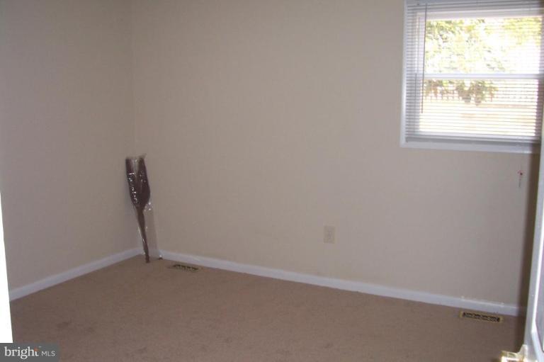 3021 Tarpon Road Riva, MD 21140 - Photo 9 of 12 Master Bedroom