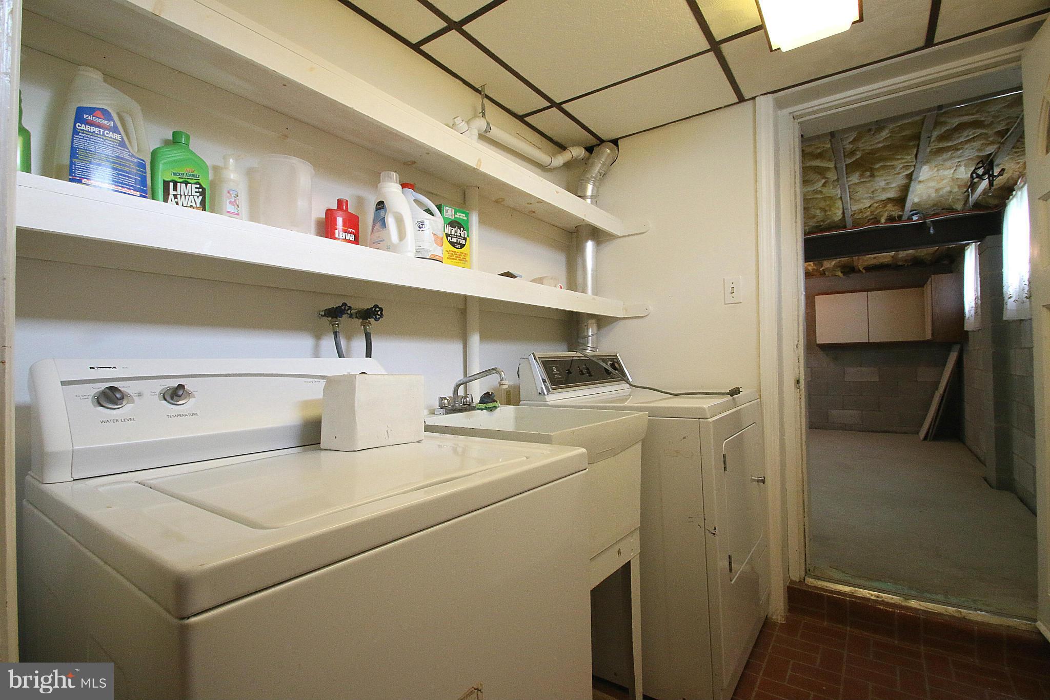 319 Riverside Drive Baltimore, MD 21221 - Photo 24 of 30 Laundry Area