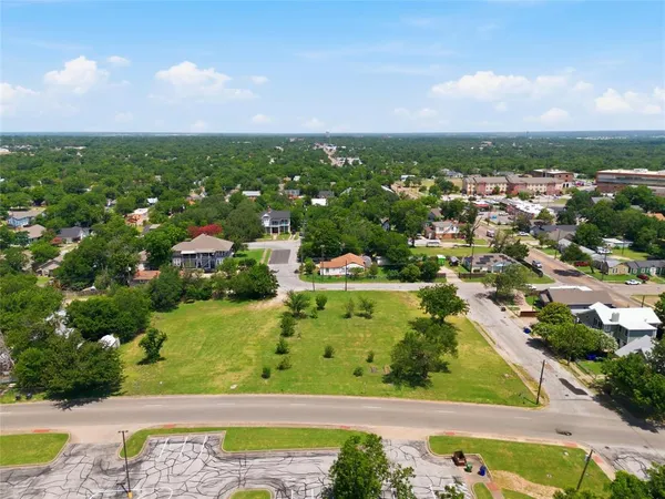 $160,000 | 1104 North 18th A Street, Waco, TX 76707