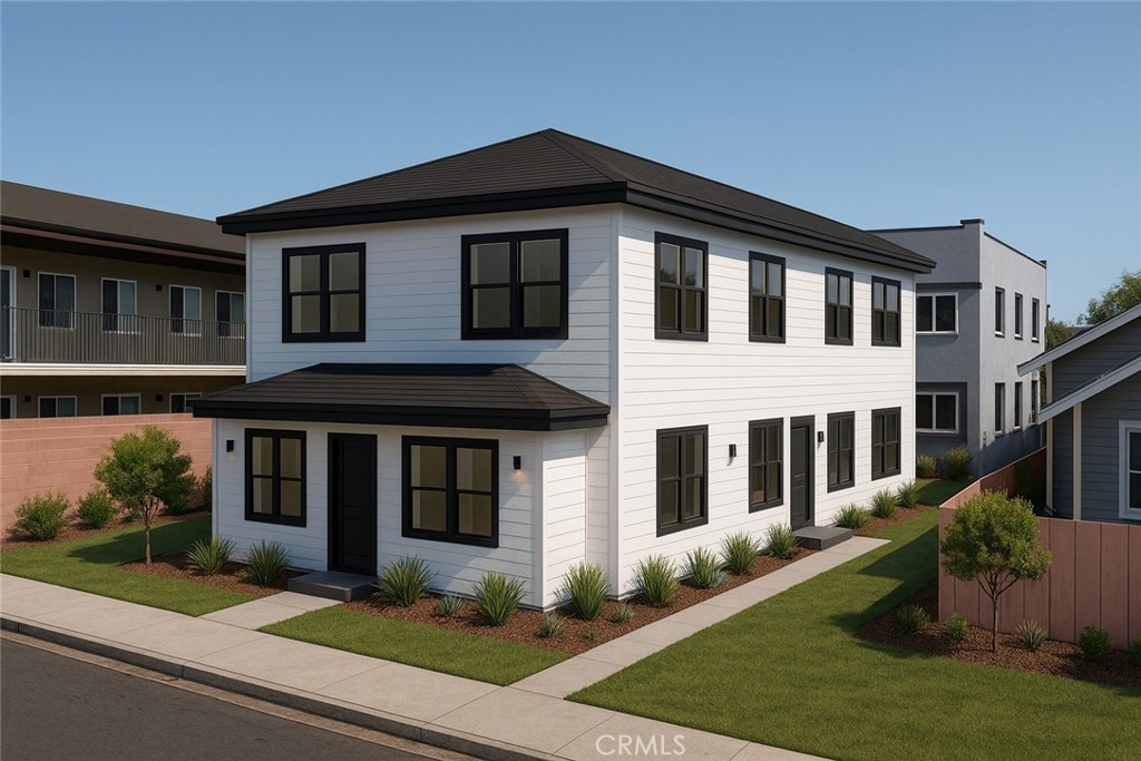 1364 Cherry Long Beach, CA 90813 - Photo 12 of 14 a front view of a house with garden