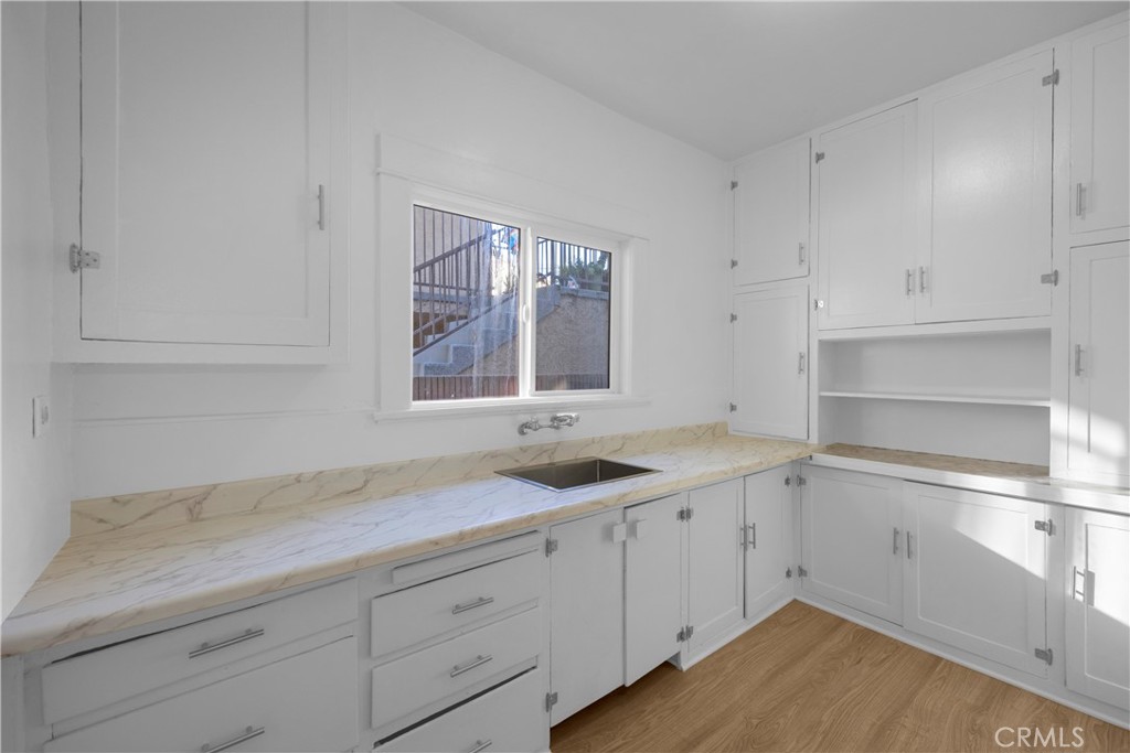 1364 Cherry Long Beach, CA 90813 - Photo 8 of 14