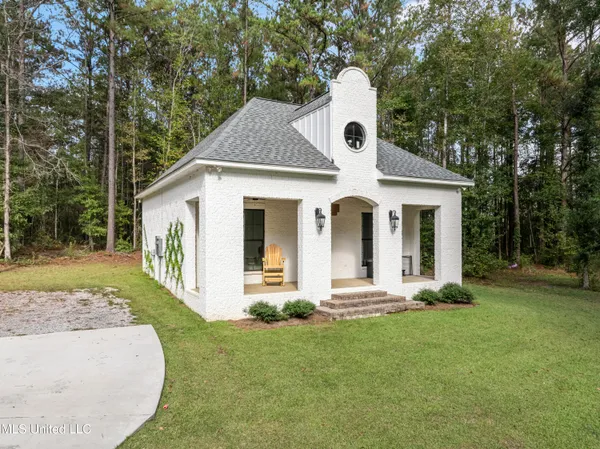 $630,000 | 75 Otis Lee Road, Petal, MS 39465