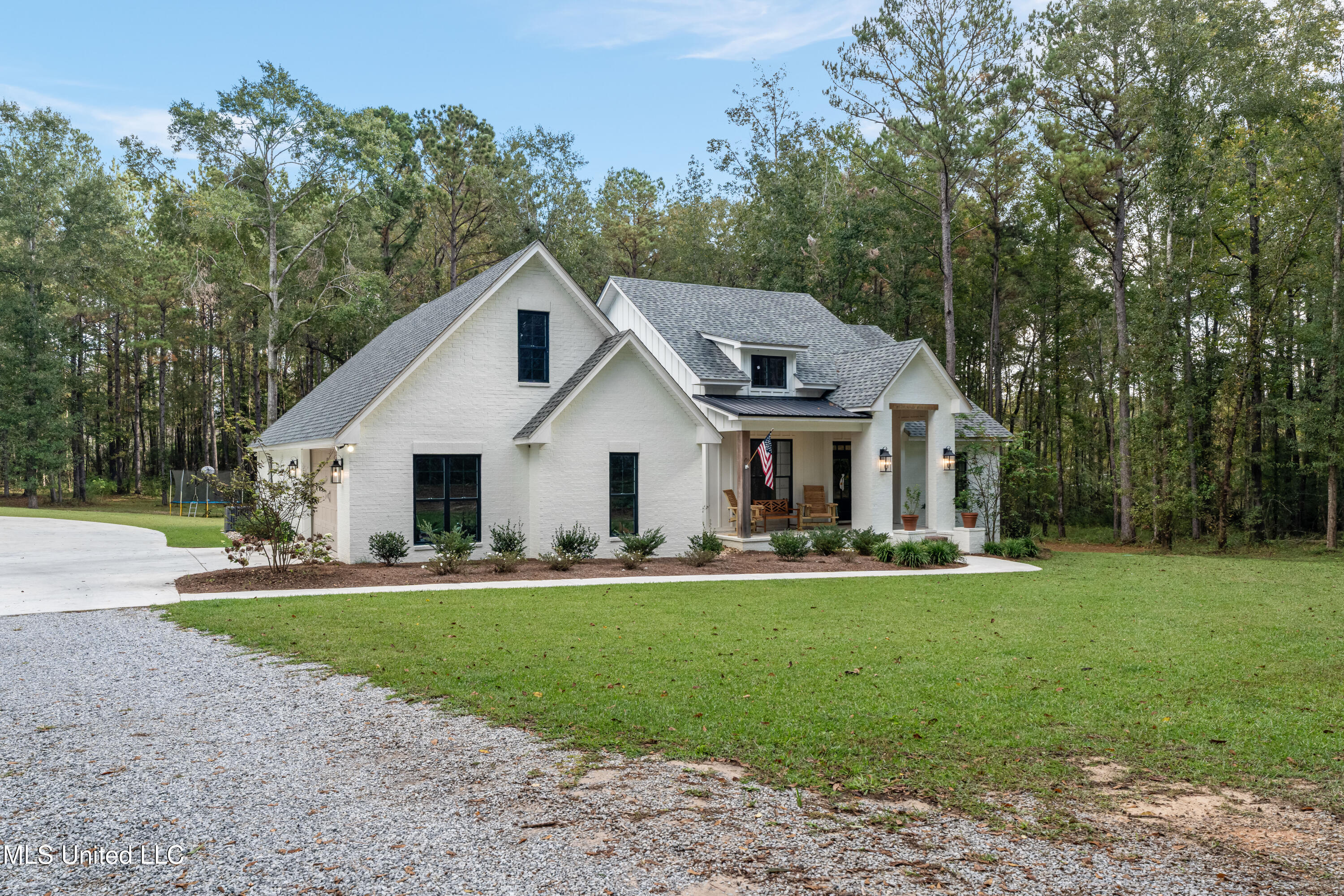 75 Otis Lee Road Petal, MS 39465 - Photo 5 of 66 75_Otis_Lee_Rd-5