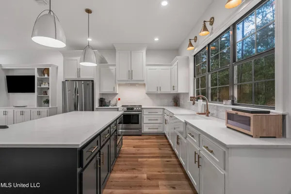 $630,000 | 75 Otis Lee Road, Petal, MS 39465
