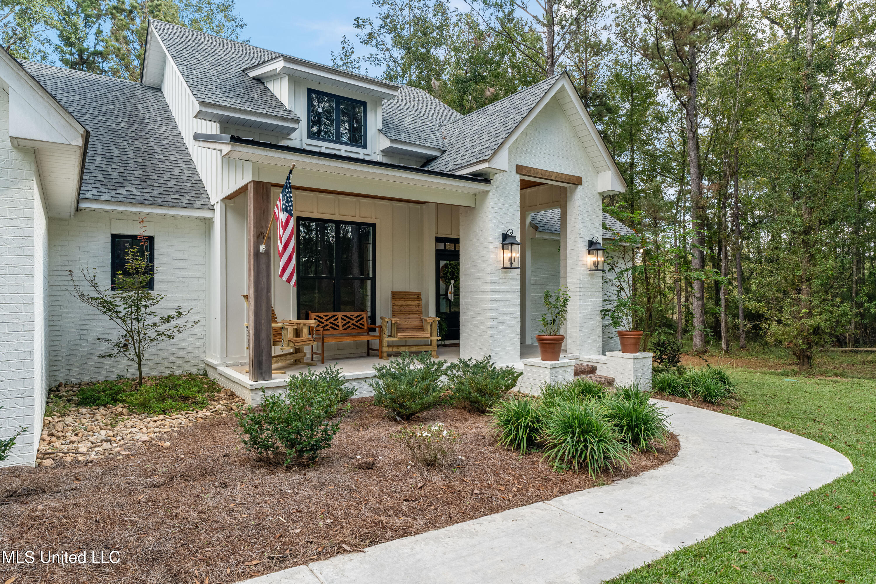 75 Otis Lee Road Petal, MS 39465 - Photo 6 of 66 75_Otis_Lee_Rd-6