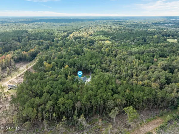 $630,000 | 75 Otis Lee Road, Petal, MS 39465