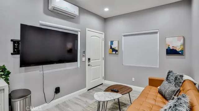 $1,099,900 | 408 South Flower Street, Santa Ana, CA 92703