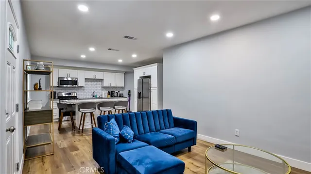 $1,099,900 | 408 South Flower Street, Santa Ana, CA 92703