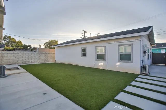 $1,099,900 | 408 South Flower Street, Santa Ana, CA 92703