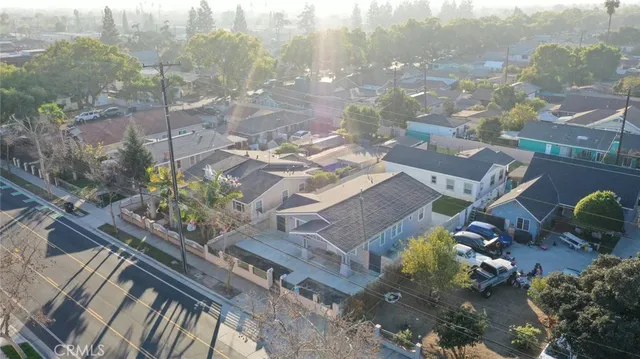 $1,099,900 | 408 South Flower Street, Santa Ana, CA 92703