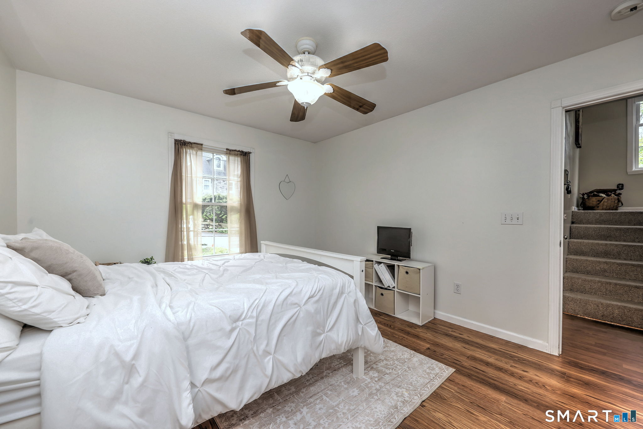94 Hosier Road Plymouth, CT 06782 - Photo 18 of 40 main floor