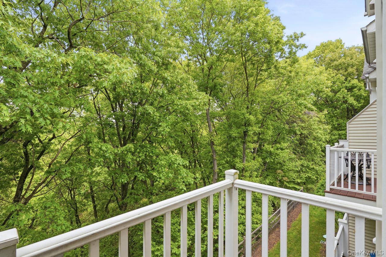 324 Viewpoint Terrace Peekskill, NY 10566 - Photo 19 of 27