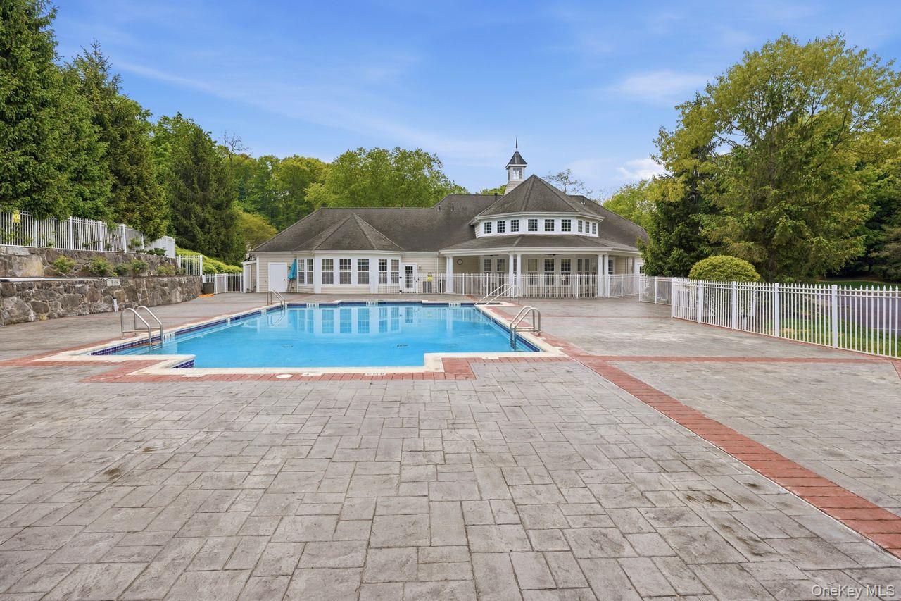 324 Viewpoint Terrace Peekskill, NY 10566 - Photo 21 of 27 Pool