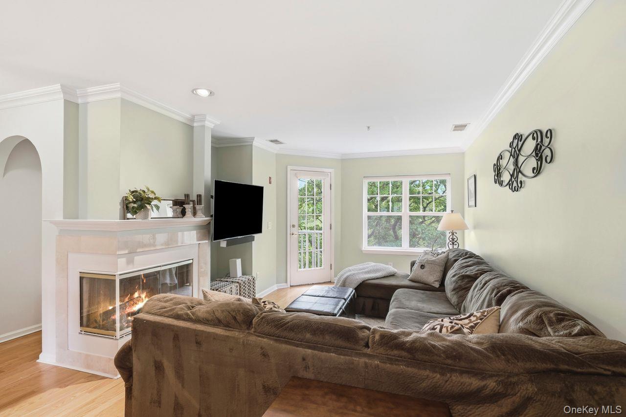 324 Viewpoint Terrace Peekskill, NY 10566 - Photo 9 of 27