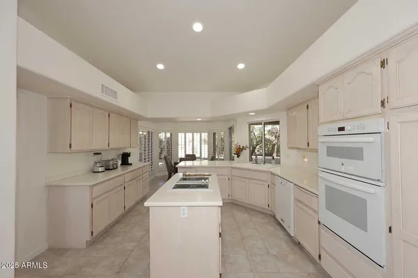 a view of utility room with washer and dryer