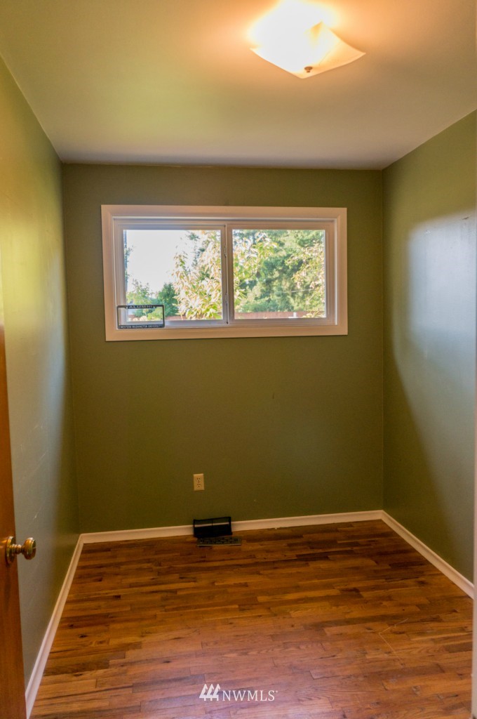 14433 Olympic View Loop Road Northwest Silverdale, WA 98383 - Photo 17 of 22 Gallery Image 17