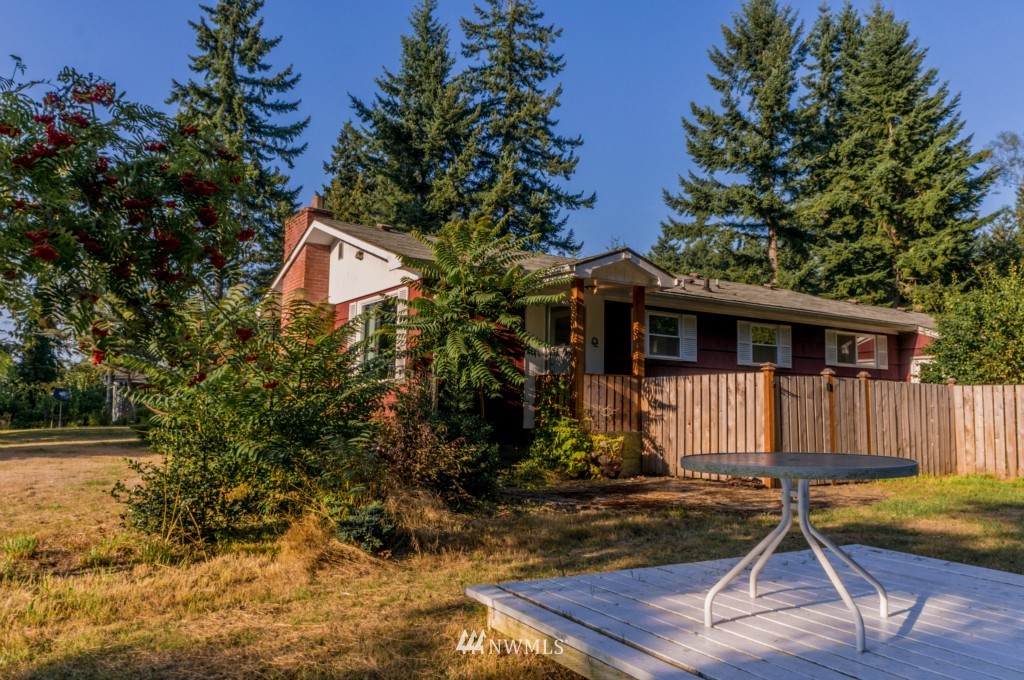 14433 Olympic View Loop Road Northwest Silverdale, WA 98383 - Photo 6 of 22 Gallery Image 6