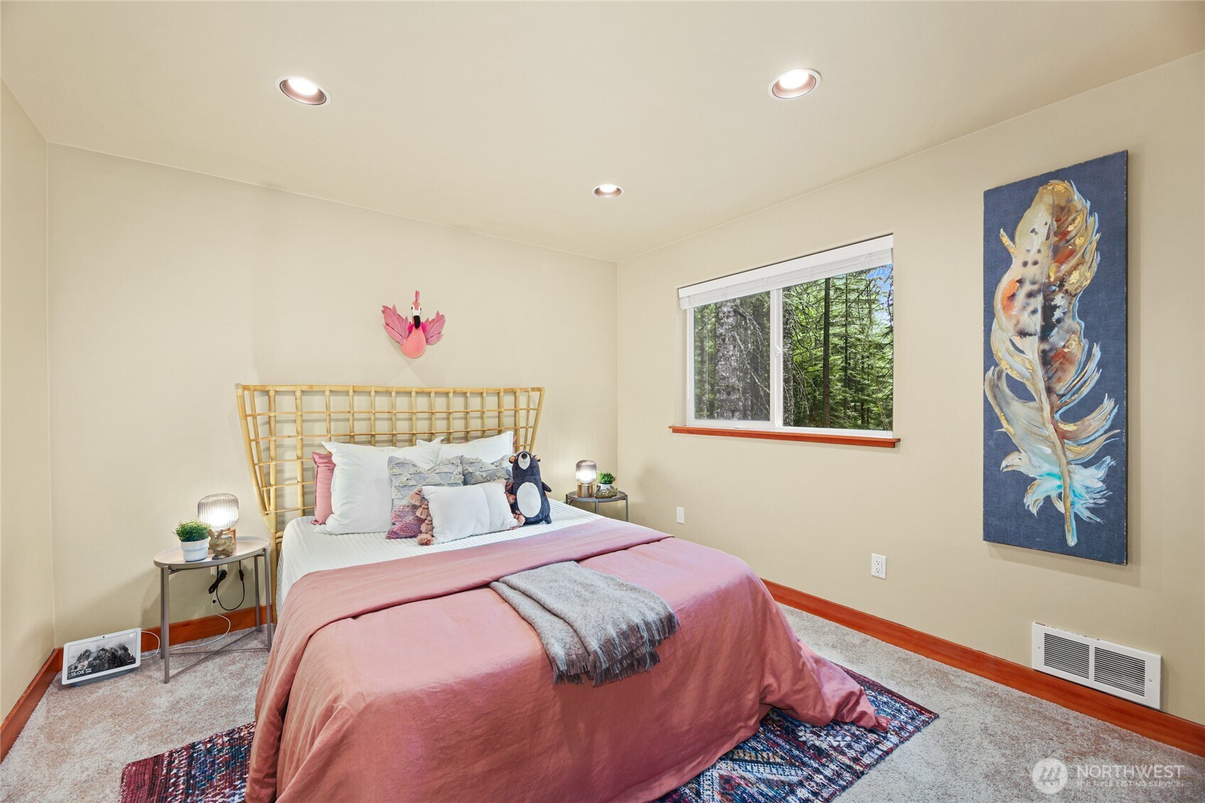 91 Mountain Home Road Snoqualmie Pass, WA 98068 - Photo 12 of 32 a bedroom with bed and wooden floor