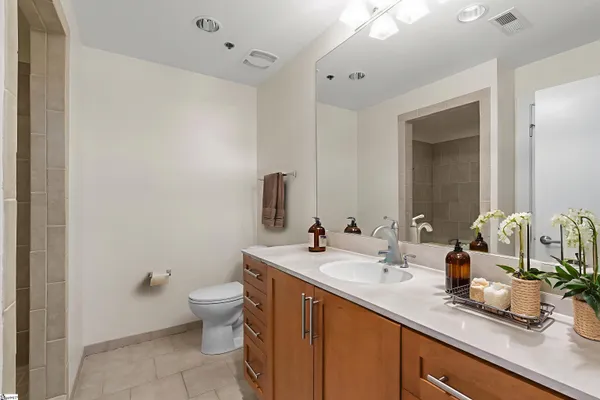 $477,500 | 400 Mills Avenue, Unit 408, Greenville, SC 29605