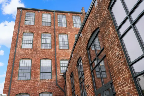 $477,500 | 400 Mills Avenue, Unit 408, Greenville, SC 29605