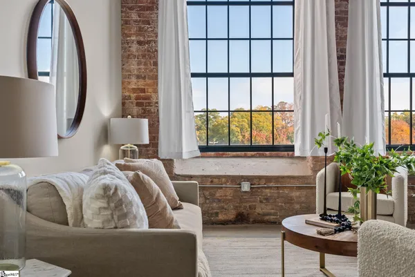 $477,500 | 400 Mills Avenue, Unit 408, Greenville, SC 29605