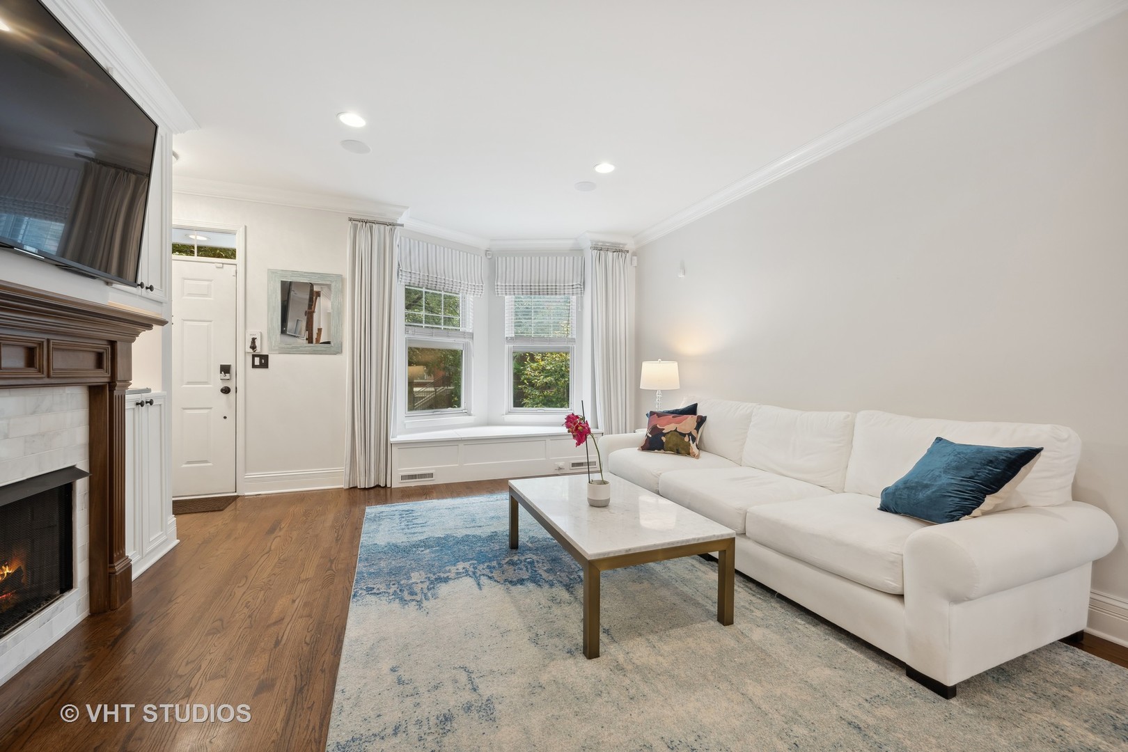 242 West Scott Street Chicago, IL 60610 - Photo 17 of 53