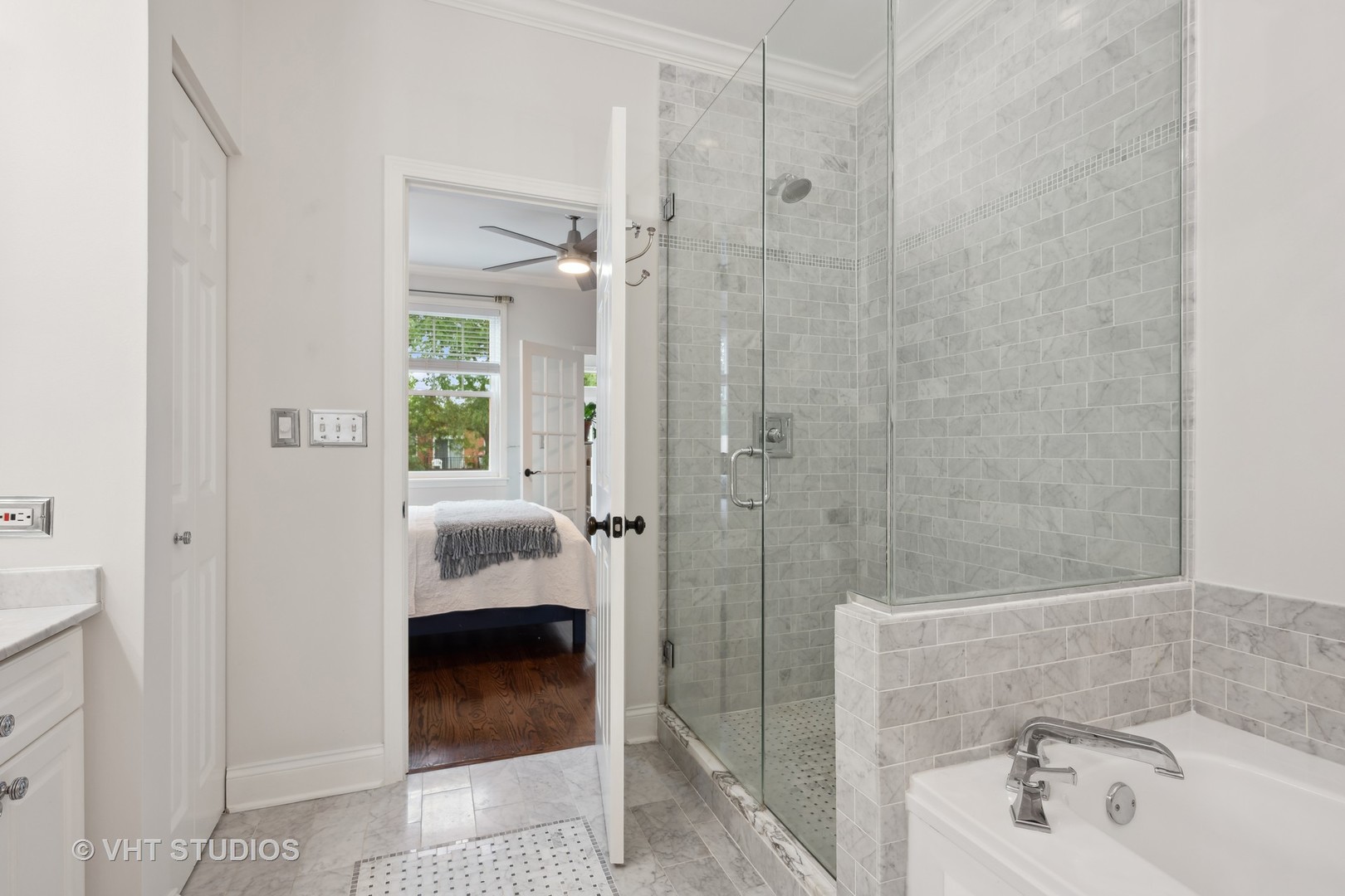 242 West Scott Street Chicago, IL 60610 - Photo 26 of 53