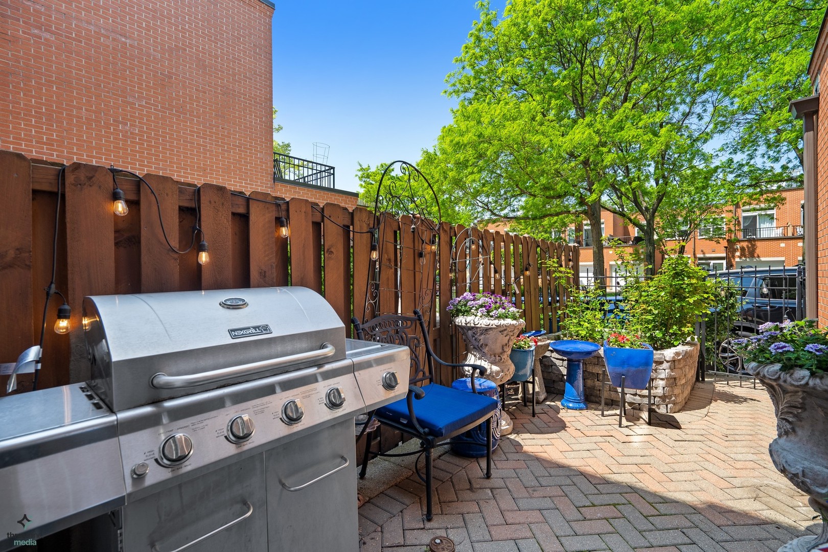 242 West Scott Street Chicago, IL 60610 - Photo 10 of 53