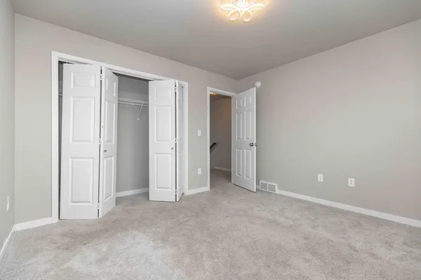 $389,900 | 7344 22nd Street South, Fargo, ND 58104