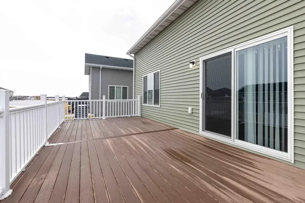 $389,900 | 7344 22nd Street South, Fargo, ND 58104