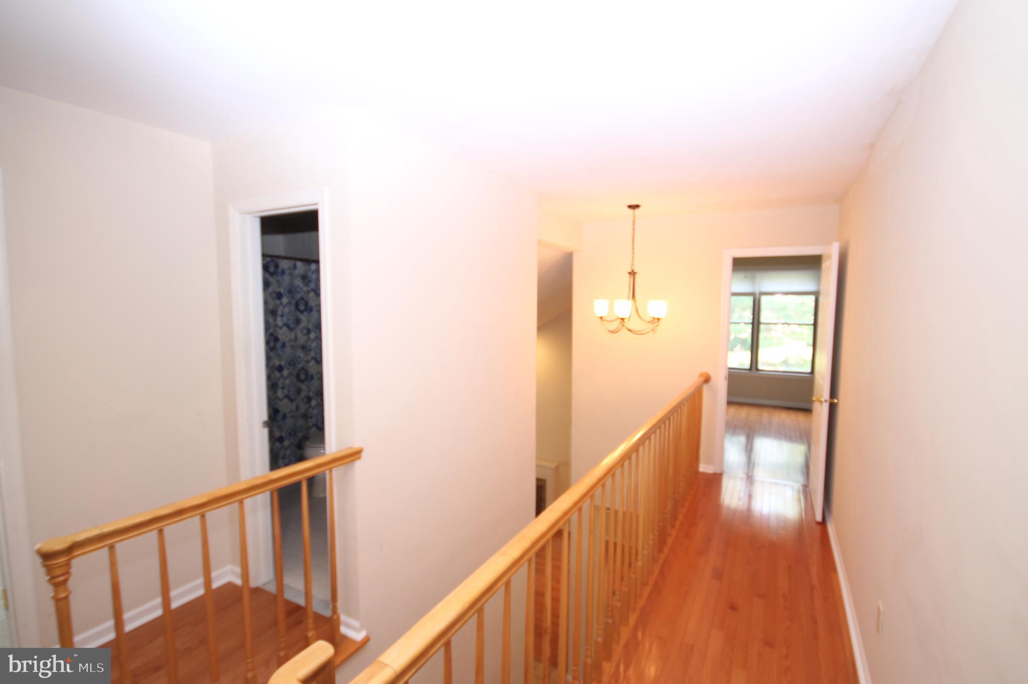 209 Springhouse Pond Chesterbrook, PA 19087 - Photo 22 of 28 Hallway