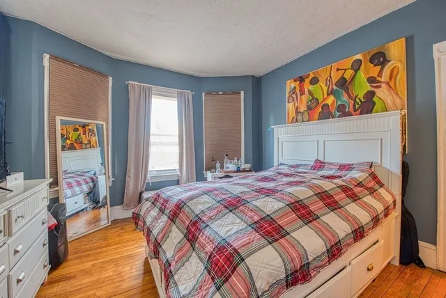 $899,000 | 48 Simmons Avenue, Brockton, MA 02301