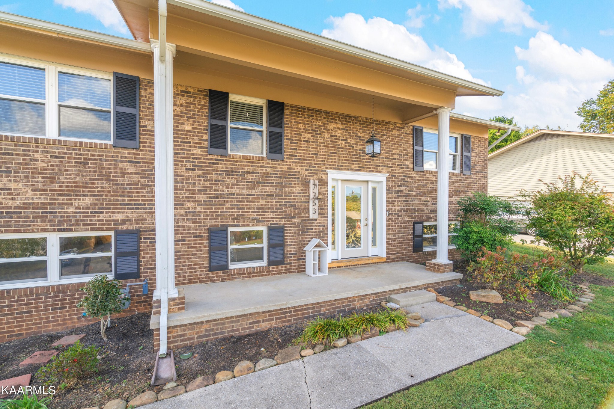 7753 Cranley Road Powell, TN 37849 - Photo 2 of 43 Gallery Image 2