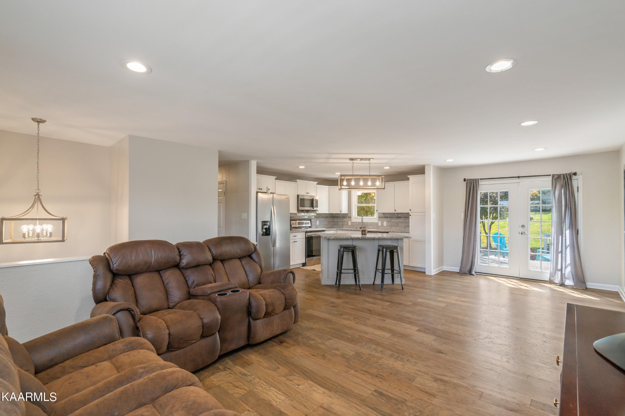 7753 Cranley Road Powell, TN 37849 - Photo 3 of 43 Gallery Image 3