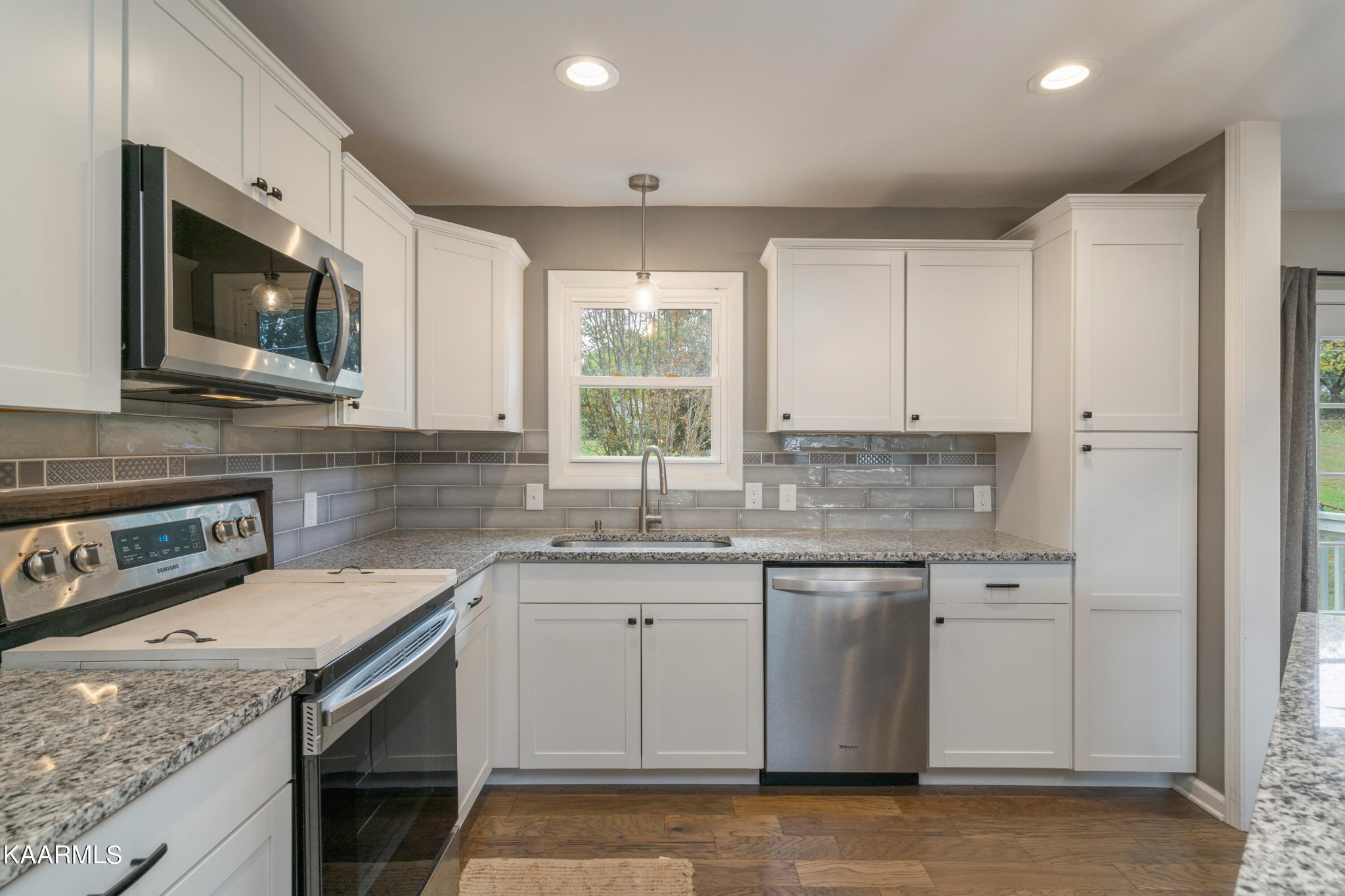 7753 Cranley Road Powell, TN 37849 - Photo 8 of 43 Gallery Image 8