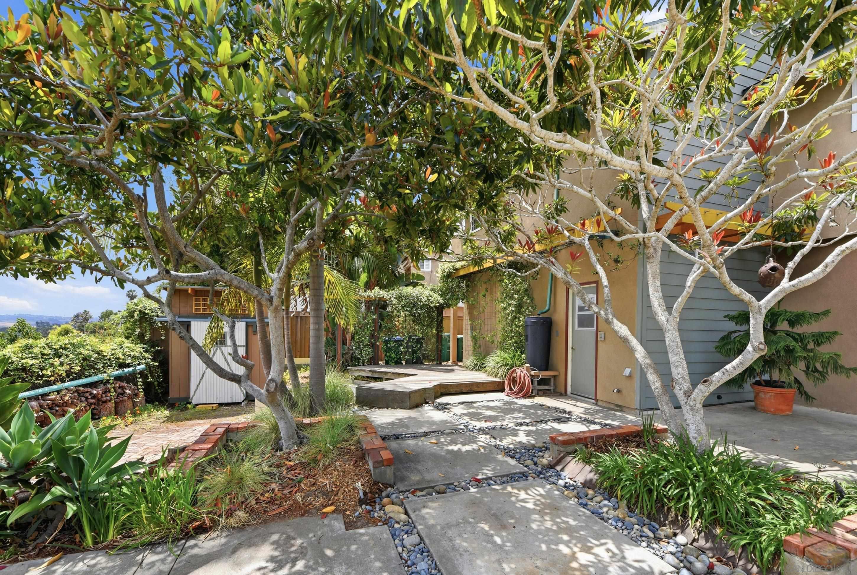 2275 Cameo Road Carlsbad, CA 92008 - Photo 32 of 60