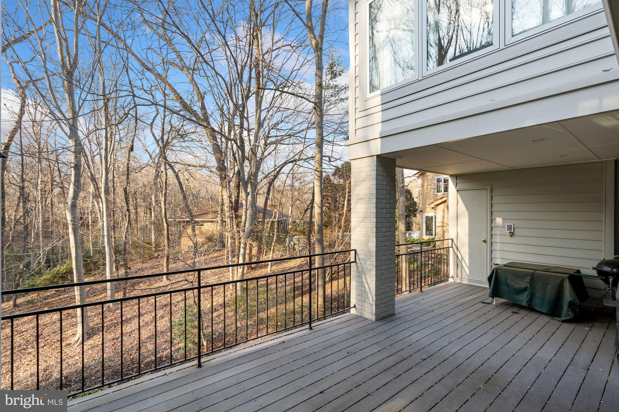 4062 Ridgeview Circle McLean, VA 22101 - Photo 11 of 56 Deck and Covered Terrace