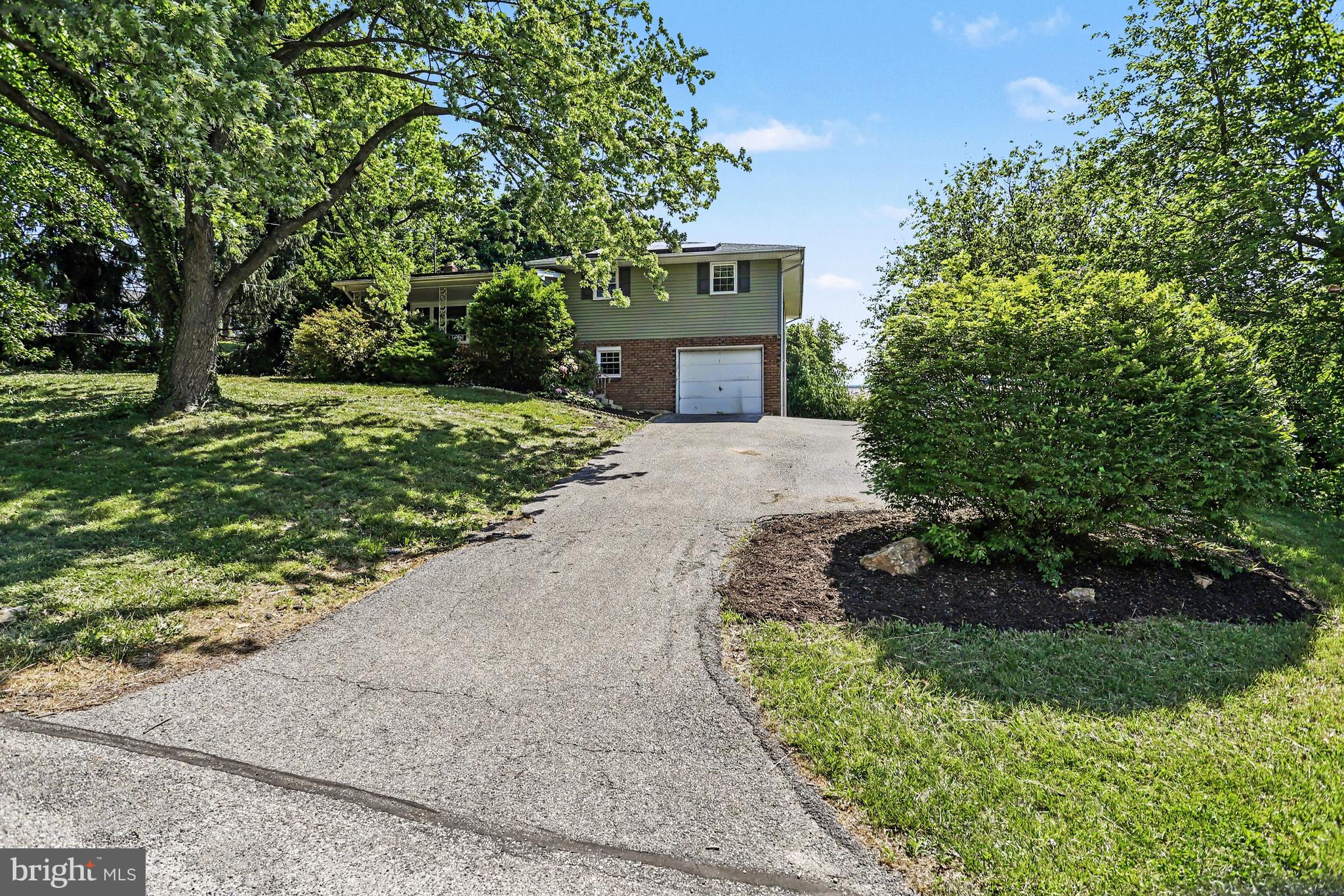 2885 Freysville Road Red Lion, PA 17356 - Photo 2 of 31