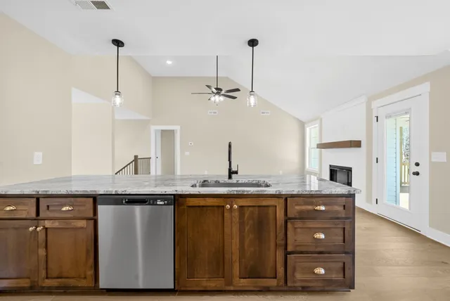 $474,900 | 1888 Flats Road, Cunningham, TN 37052