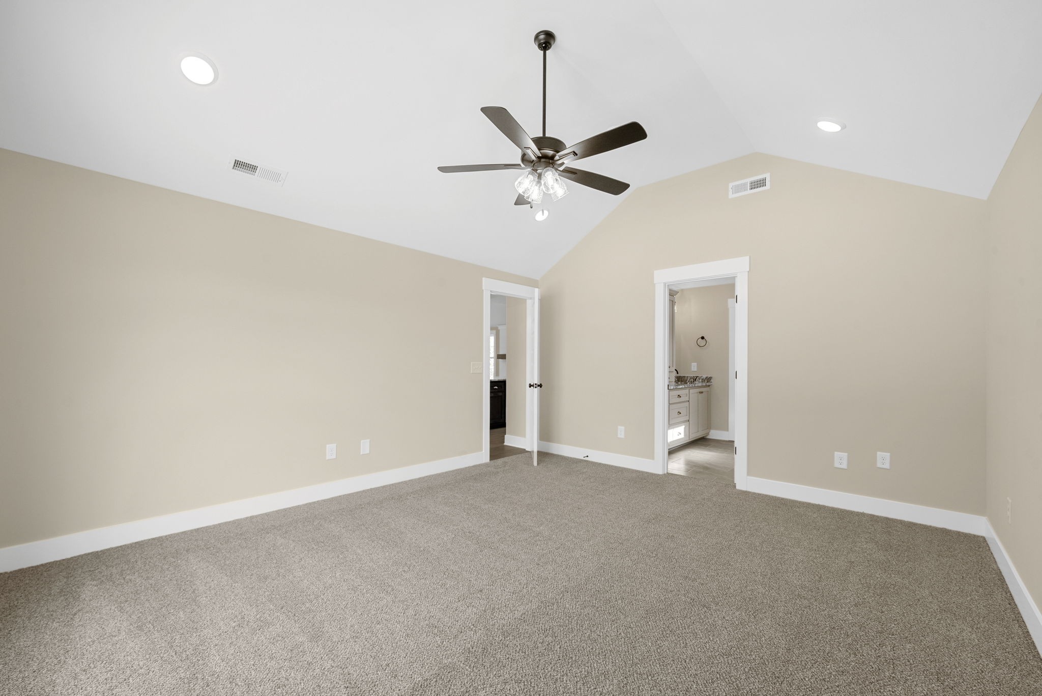 1888 Flats Road Cunningham, TN 37052 - Photo 18 of 53 Gallery Image 18